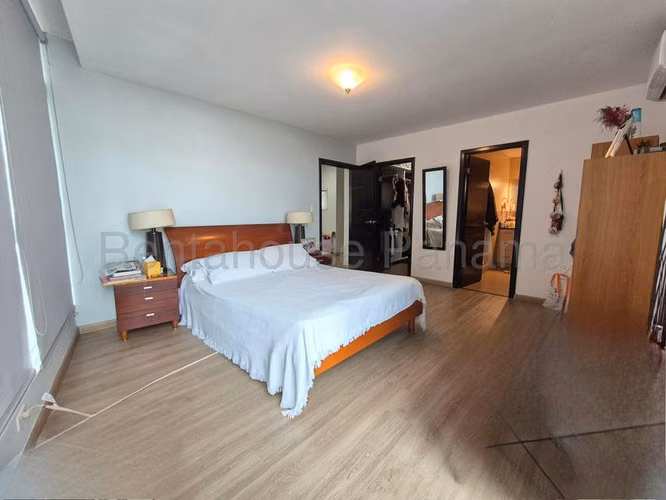 Apartamento en Venta en  Bella Vista JG