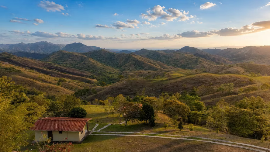 1 Hectare Lot with amazing Views for Sale in Nuario, Las Tablas