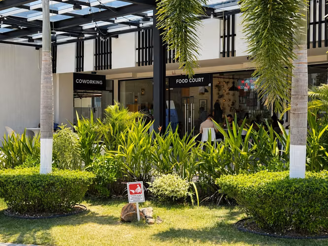 Panamá Viejo Residences | 59 m² amoblado | 2 recámaras | 2 baños | balcón | 1 parking | $1,100