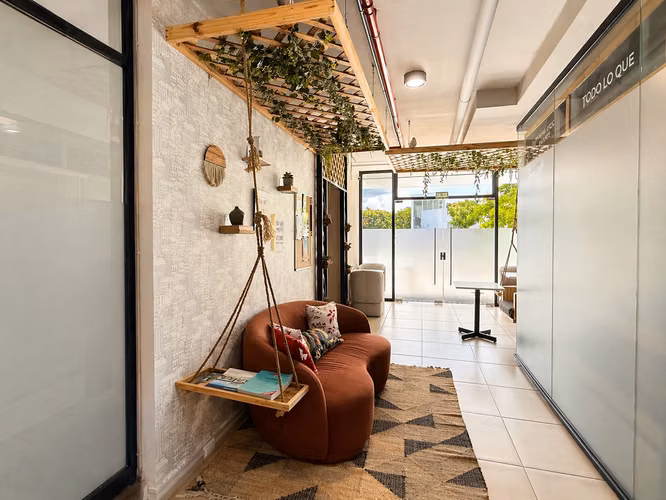 Panamá Viejo Residences | 59 m² amoblado | 2 recámaras | 2 baños | balcón | 1 parking | $1,100