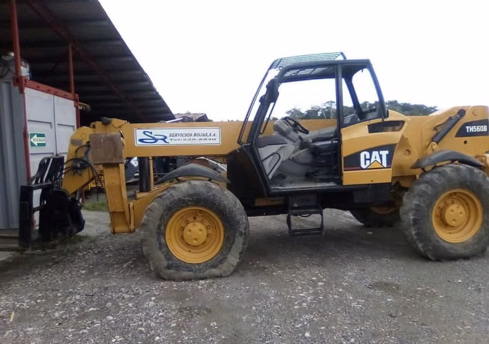 TELEHANDLER CATERPILLAR TH560 B – $15,000 NEGOCIABLES