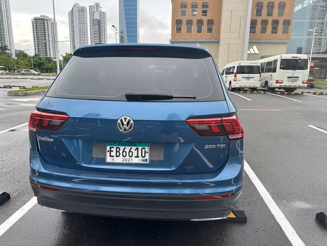 Vendo VW Tiguan Trendline 2020 – 7 plazas- Bajo Kilometraje