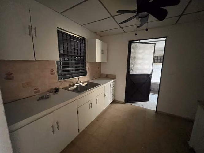 Casa en Venta en Chanis - Imagen 4