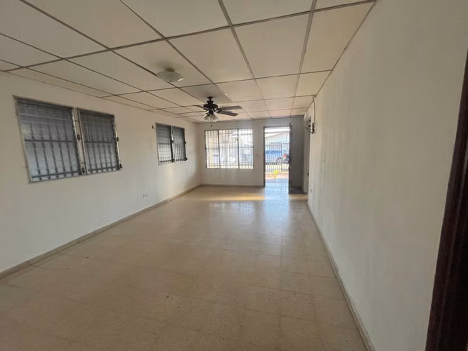 Casa en Venta en Chanis - Imagen 3