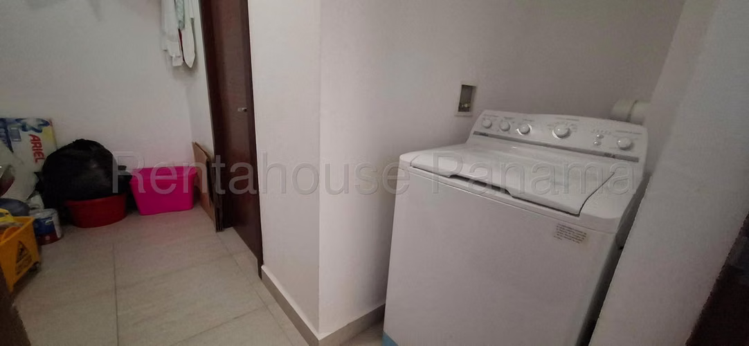 VENTA APARTAMENTO AMOBLADO WATERWAYS PLAYA BLANCA
