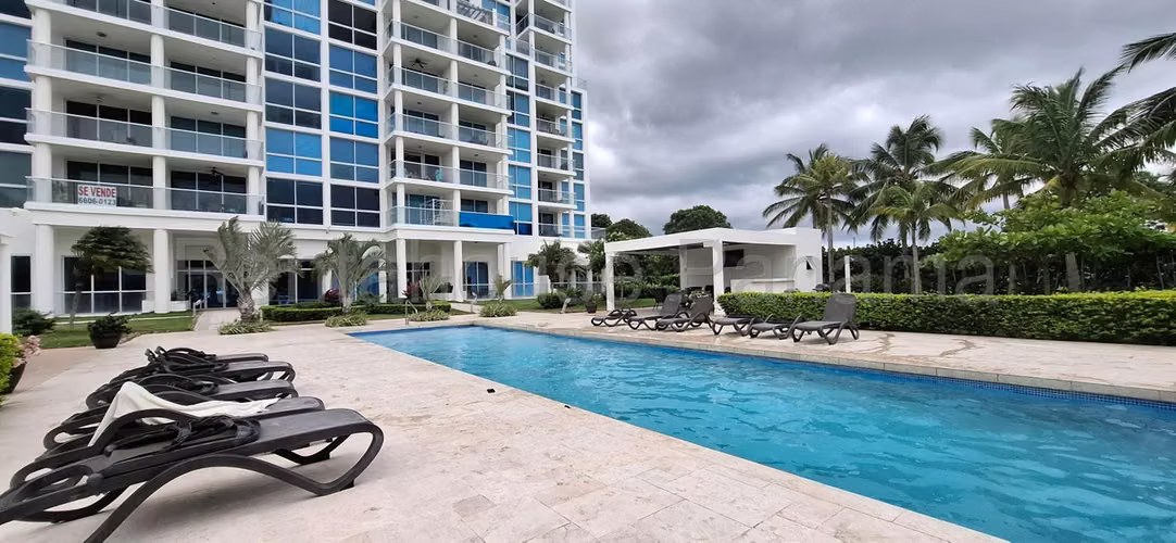 VENTA APARTAMENTO AMOBLADO WATERWAYS PLAYA BLANCA