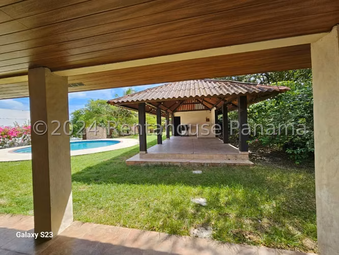 Se Vende Casa en Coronado YDU