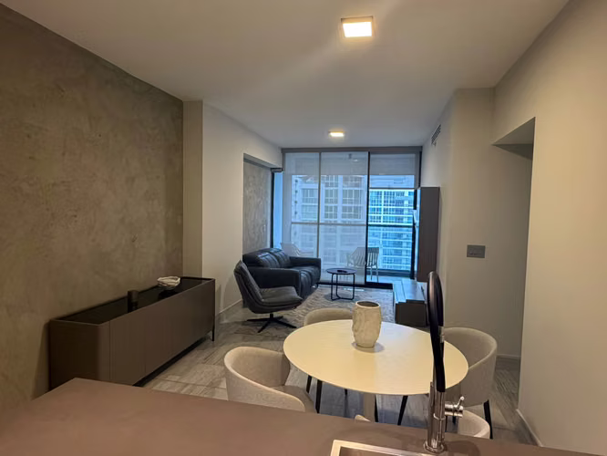 Alquiler de apartamento en Bella Vista - Imagen 2