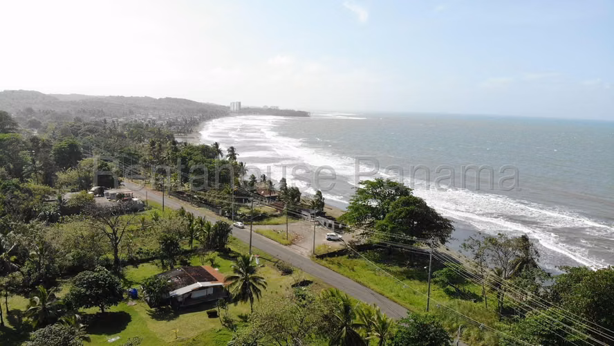 Venta de Terreno en María Chiquita YM