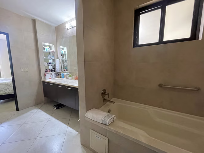 Venta apartamento en Embassy Club - Clayton