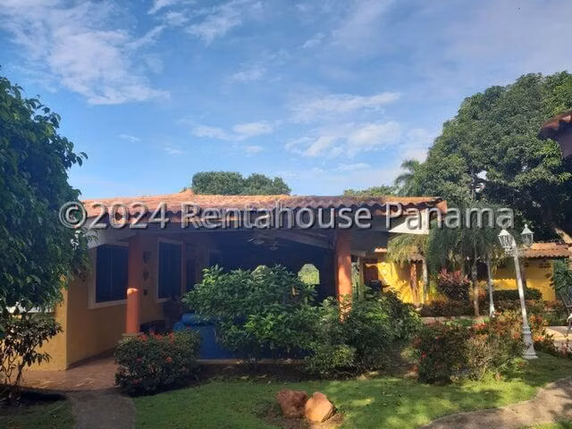 VENTA DE CASA PLAYA BLANCA GM