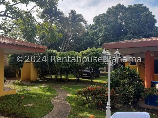 VENTA DE CASA PLAYA BLANCA GM