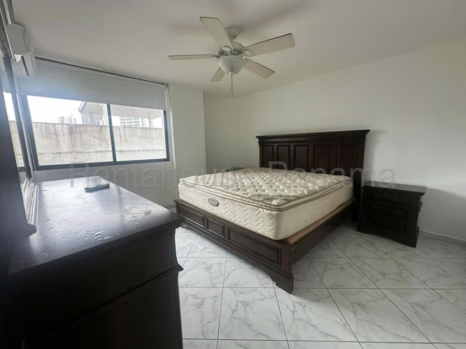 Alquiler de Comodo y Centrico Apartamento en Bella Vista 26*8285Mfk