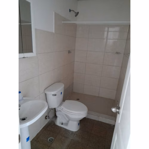 Alquiler Apartamento 2Rec 1Baño $440 61m Calidonia La Cuchilla Av Central - Imagen 6