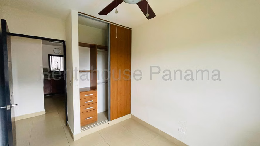 Alquiler de Apartamento exclusico en Albrook 26*8433Mfk