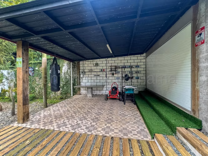 Se Vende Casa en Brisas Del Golf MDV26-3872