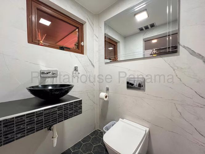 Se Vende Casa en Brisas Del Golf MDV26-3872