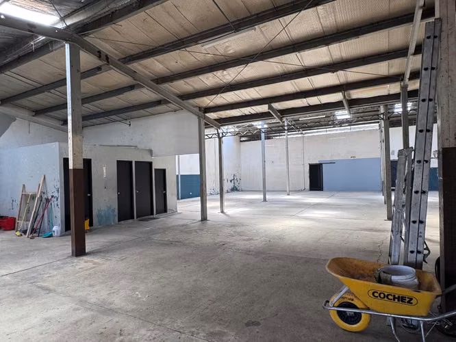 SE VENDE GALERA COMERCIAL EN JUAN DÍAZ