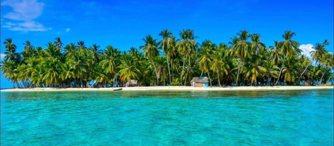 Se Vende NEGOCIABLE ISLA PRIVADA TITULADA  PORTOBELO+ TERRENO FRENTE AL MAR | - Imagen 11