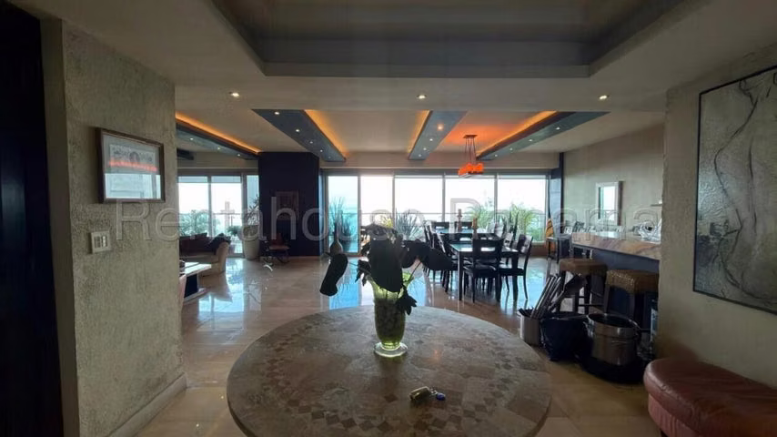 Apartamento en venta en Costa del Este YM