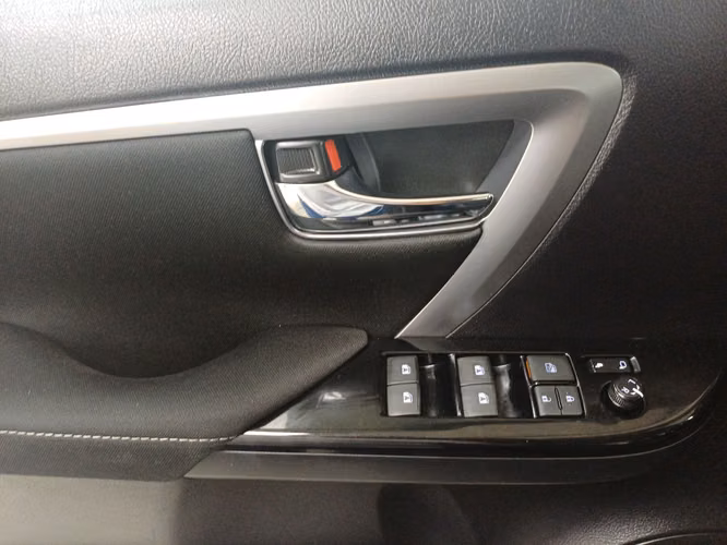 TOYOTA FORTUNER - 2025 - TFXX - Automarket - Imagen 4