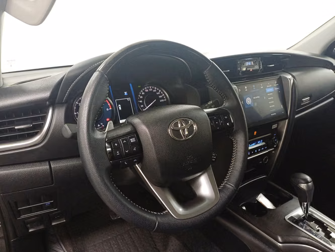 TOYOTA FORTUNER - 2025 - TFXX - Automarket - Imagen 6
