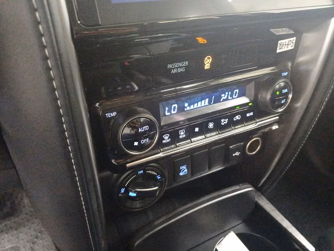 TOYOTA FORTUNER - 2025 - TFXX - Automarket - Imagen 9