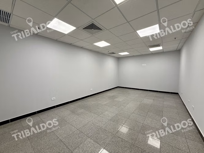 Venta de Oficina en Torre de las Americas