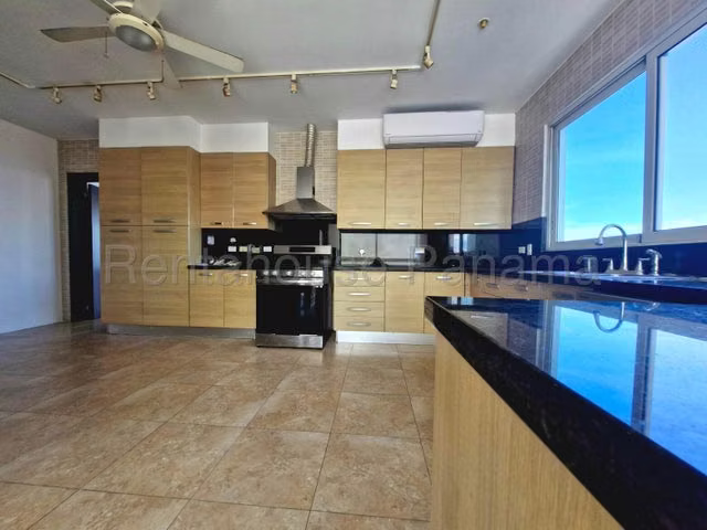 Vendo apartamento en Coco del Mar LF26-140 Solo Cliente Directo