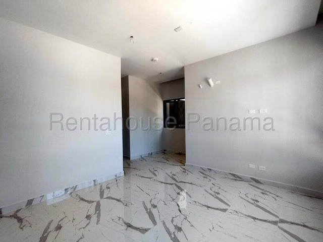 Vendo casa en Albrook LF26-4807 Solo Cliente Directo