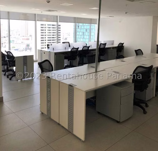 Alquilo apartamento en Obarrio LF23-8382 Solo Cliente Directo