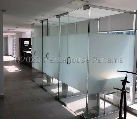 Alquilo apartamento en Obarrio LF23-8382 Solo Cliente Directo