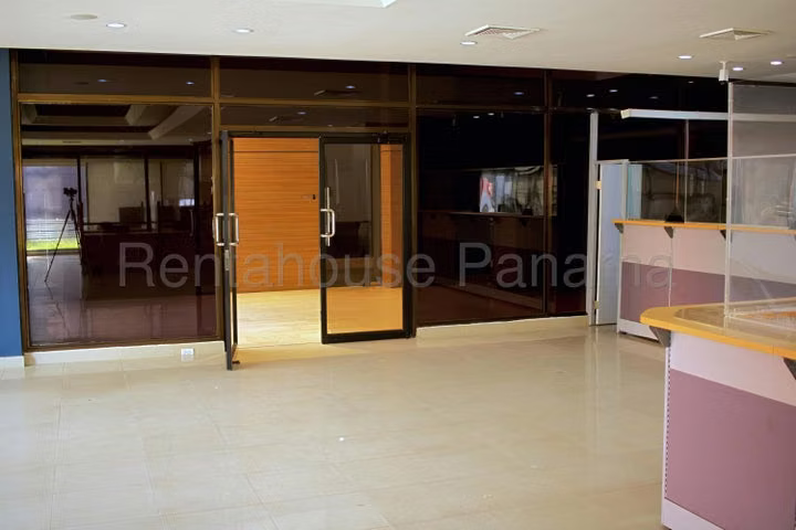 Alquilo edificio en Obarrio LF26-3286 Solo Cliente Directo