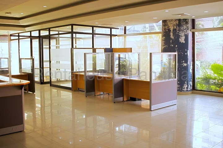 Alquilo edificio en Obarrio LF26-3286 Solo Cliente Directo