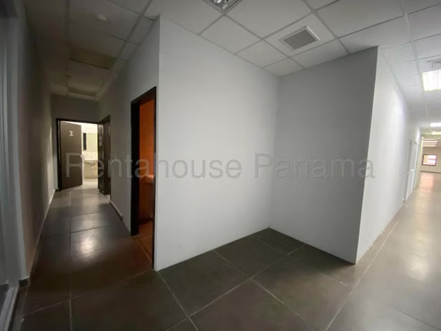 Alquilo local en San Francisco LF26-7501 Solo Cliente Directo