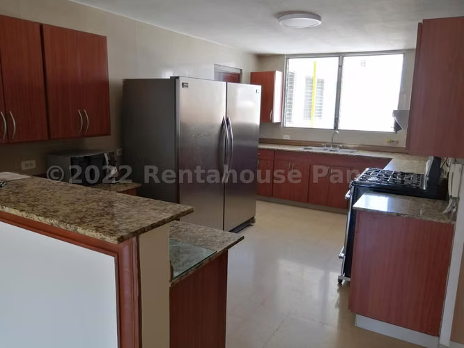 Vendo Apartamento de 237 m² en PH Don Camilo, Obarrio 25-1111GG