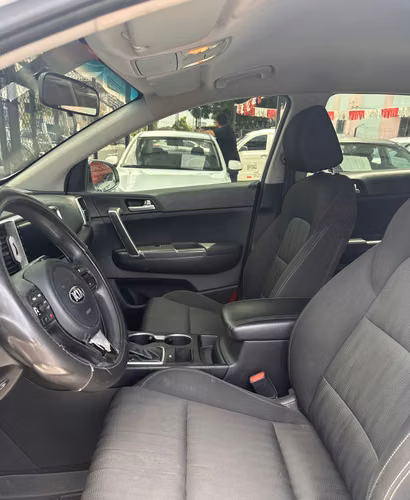 KIA SPORTAGE / BIEN CUIDADA  - Imagen 2