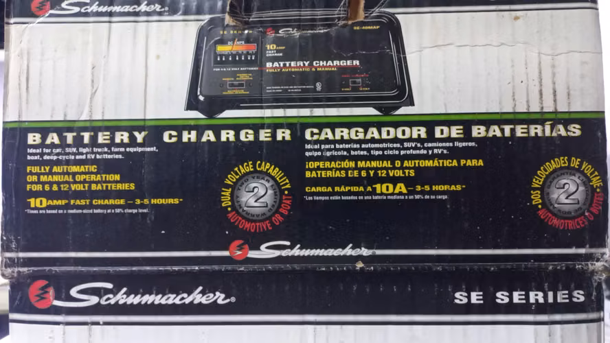 $65 Cargador de Batería