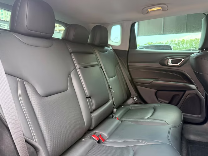 JEEP COMPASS LONGITUDE - Imagen 11