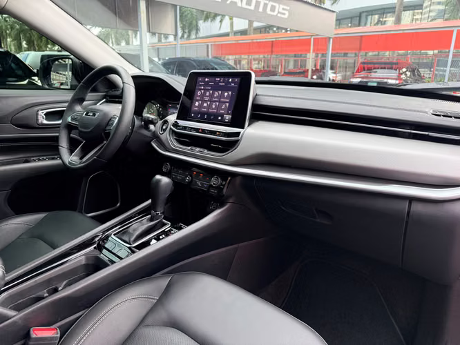 JEEP COMPASS LONGITUDE - Imagen 8