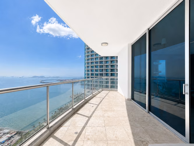 VENTA DE APARTAMENTO EN AVENIDA BALBOA