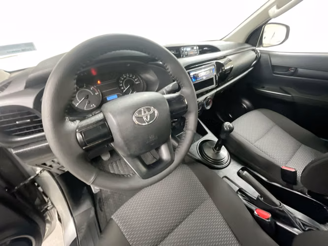 TOYOTA HILUX - 2025 - PPHX - Automarket - Imagen 6