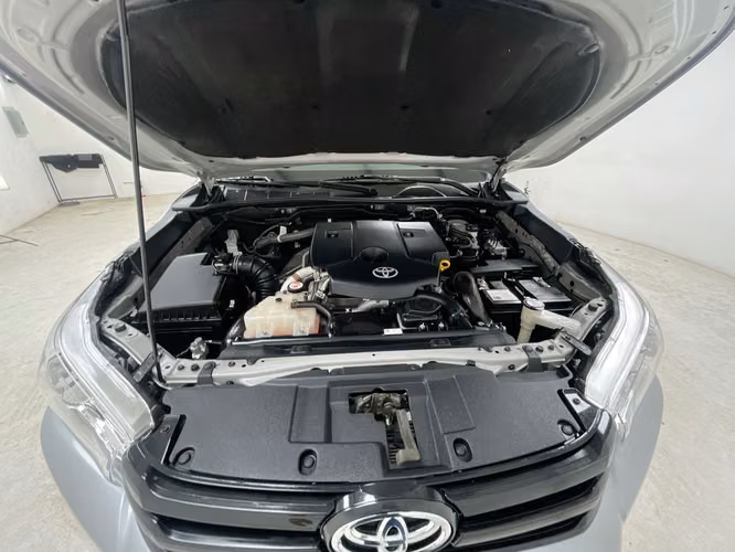 TOYOTA HILUX - 2025 - PPHX - Automarket - Imagen 3