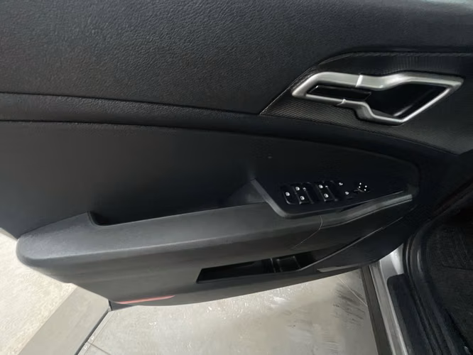 KIA SPORTAGE - 2025 - SPO - Automarket - Imagen 4