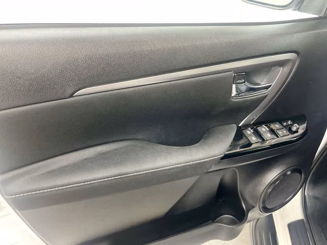 TOYOTA FORTUNER - 2025 - TFXX - Automarket - Imagen 4