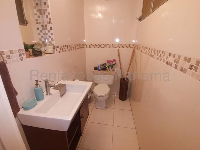 Se Vende Casa en Los Rios MDV26-8725