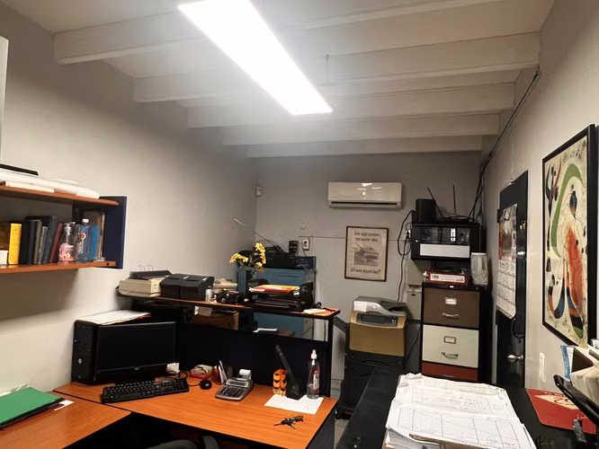 Alquiler de propiedad comercial en Llano Bonito