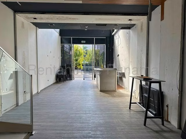 Alquilo local en Bella Vista LF26-8700 Solo Cliente Directo