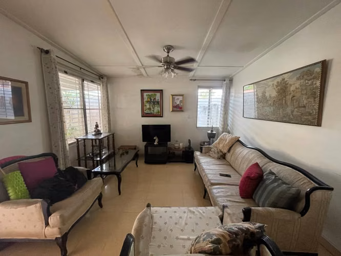 Venta de Casa - Altos del Chase - Imagen 2
