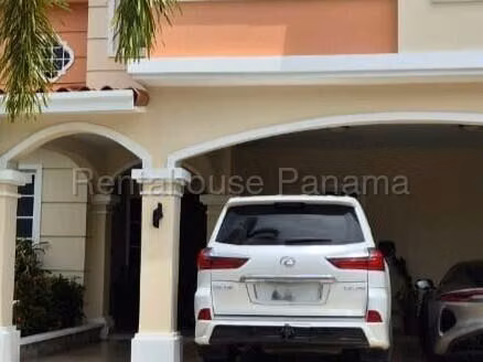 Casa en Venta en Costa Sur AFC 36-4064